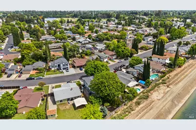 336 Royal Oaks Drive, Vacaville, CA 95687 - Photo 49