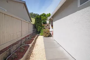 313 Rolling Hill Ct, Cloverdale, CA 95425 - Photo 37