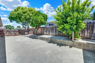 2680 Marigold Dr, Fairfield, CA 94533 - Photo 39
