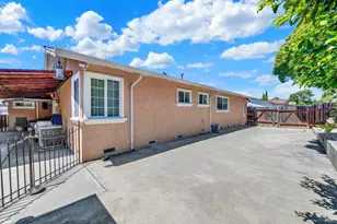 2680 Marigold Dr, Fairfield, CA 94533 - Photo 41