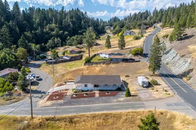 25815 Hawk Drive, Willits, CA 95490 - Photo 5