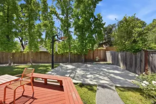 9607 Montez Ct, Windsor, CA 95492 - Photo 9