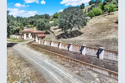 4117 Caligiuri Canyon Road, Vacaville, CA 95688 - Photo 13