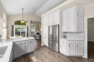 4721 Starbuck Ave, Santa Rosa, CA 95409 - Photo 17