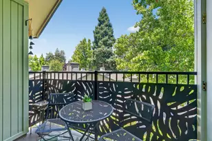 216 Foss Creek Cir, Healdsburg, CA 95448 - Photo 15