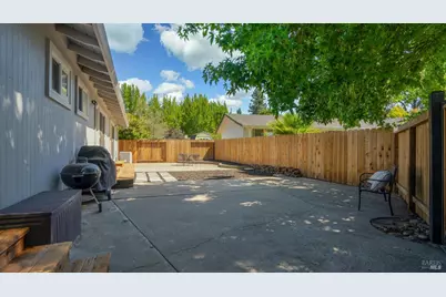 3581 Young Avenue, Napa, CA 94558 - Photo 27