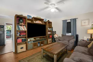 610 Stewart St, Santa Rosa, CA 95404 - Photo 3