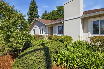 2090 Euclid Avenue, Napa, CA 94558 - Photo 3