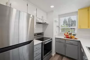 1894 Shirley Dr, Benicia, CA 94510 - Photo 13