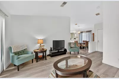 810 Dover, Hercules, CA 94547 - Photo 5