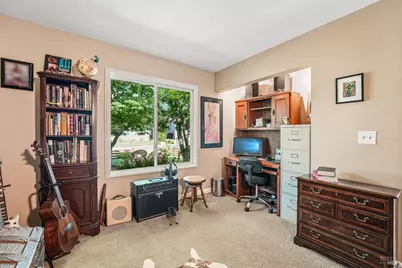 911 Hudis Street, Rohnert Park, CA 94928 - Photo 25