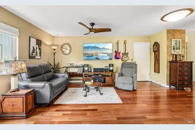 911 Hudis Street, Rohnert Park, CA 94928 - Photo 9