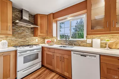 12 Estates Court, San Rafael, CA 94901 - Photo 19