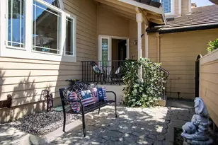 307 Bluebell Ct, Vacaville, CA 95687 - Photo 5