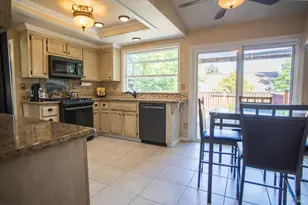 307 Bluebell Ct, Vacaville, CA 95687 - Photo 17