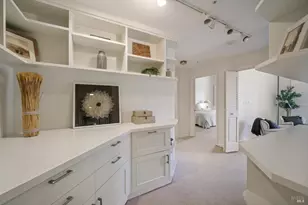 300 Deer Valley Rd, San Rafael, CA 94903 - Photo 25