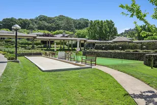 300 Deer Valley Rd, San Rafael, CA 94903 - Photo 37
