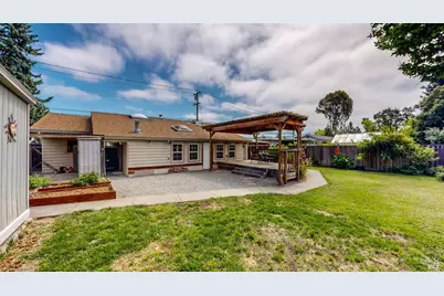 879 Yulupa Avenue, Santa Rosa, CA 95405 - Photo 47