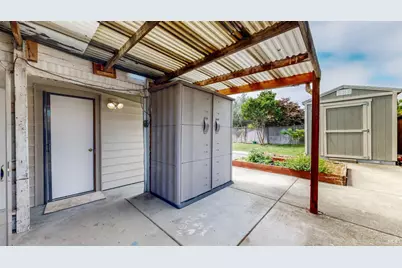 879 Yulupa Avenue, Santa Rosa, CA 95405 - Photo 71
