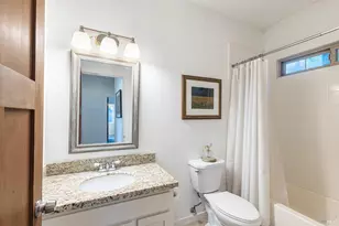 14631 Kinley Dr, Healdsburg, CA 95448 - Photo 37