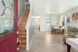2556 N Village Dr, Santa Rosa, CA 95403 - Photo 5