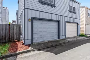2556 N Village Dr, Santa Rosa, CA 95403 - Photo 25
