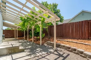 8603 Windsor Park Cir, Windsor, CA 95492 - Photo 27