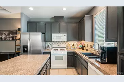 8603 Windsor Park Circle, Windsor, CA 95492 - Photo 9
