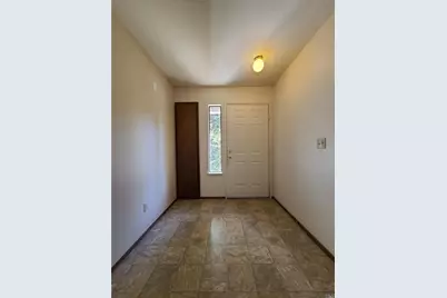 1115 N Lincoln Street #B, Dixon, CA 95620 - Photo 1