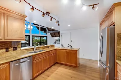 1365 W L Street, Benicia, CA 94510 - Photo 15