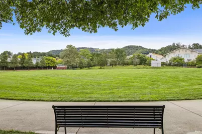 87 Almond Court, San Rafael, CA 94903 - Photo 27