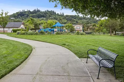 87 Almond Court, San Rafael, CA 94903 - Photo 29