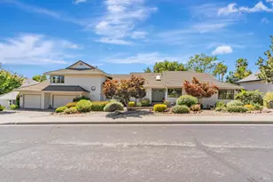 9489 Vinecrest Rd, Windsor, CA 95492 - Photo 5
