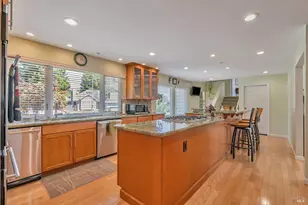 9489 Vinecrest Rd, Windsor, CA 95492 - Photo 3