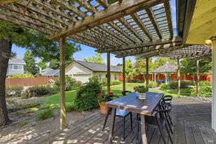 6123 Tamara Ln, Windsor, CA 95492 - Photo 7