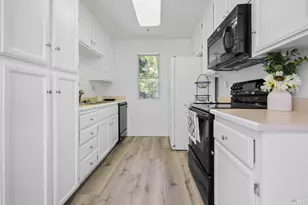 1850 Blossom Ave, Fairfield, CA 94533 - Photo 15