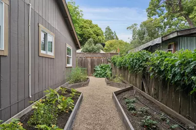 236 Powell Avenue, Healdsburg, CA 95448 - Photo 23