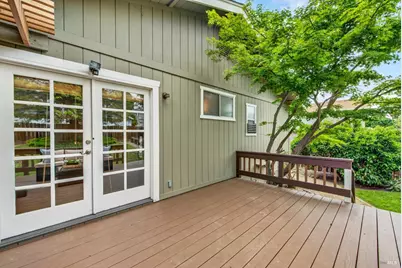 921 W K Street, Benicia, CA 94510 - Photo 47