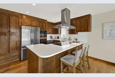 921 W K Street, Benicia, CA 94510 - Photo 13