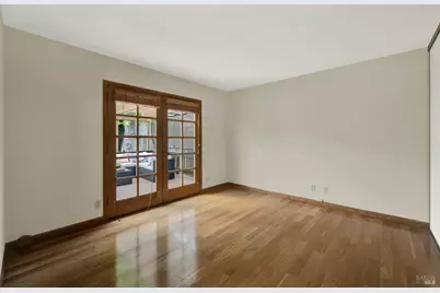 921 W K Street, Benicia, CA 94510 - Photo 33