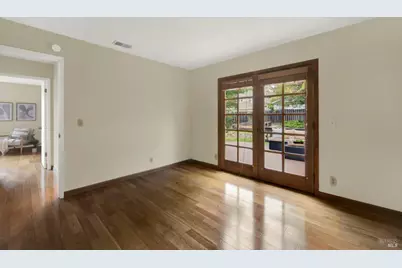 921 W K Street, Benicia, CA 94510 - Photo 31