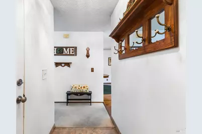 1172 Cayetano Drive, Napa, CA 94559 - Photo 9