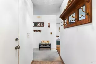 1172 Cayetano Dr, Napa, CA 94559 - Photo 9