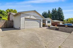 1172 Cayetano Dr, Napa, CA 94559 - Photo 7