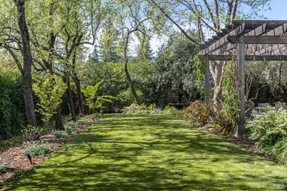 999 Pratt Avenue, Saint Helena, CA 94574 - Photo 31