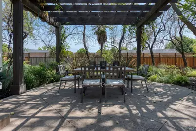 999 Pratt Avenue, Saint Helena, CA 94574 - Photo 5