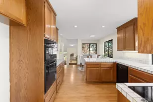 2209 Ascot Pkwy, Vallejo, CA 94591 - Photo 13