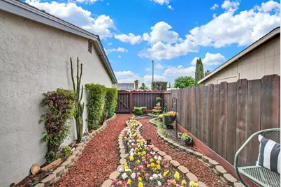 106 Revere Court, Vacaville, CA 95687 - Photo 57