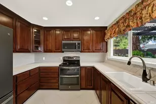 106 Revere Ct, Vacaville, CA 95687 - Photo 17