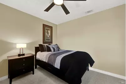 106 Revere Court, Vacaville, CA 95687 - Photo 33